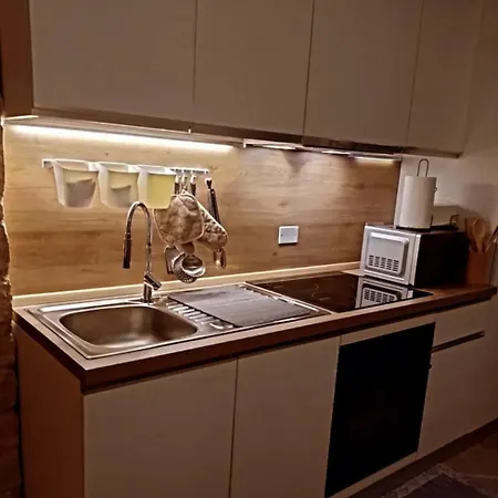Sole E Luna - Jacuzzi E Relax Apartament