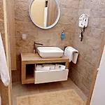 Sole E Luna - Jacuzzi E Relax شقة Neviano