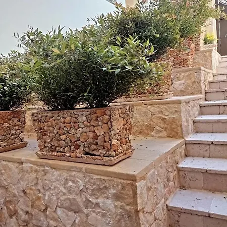 Sole E Luna - Jacuzzi E Relax * Neviano