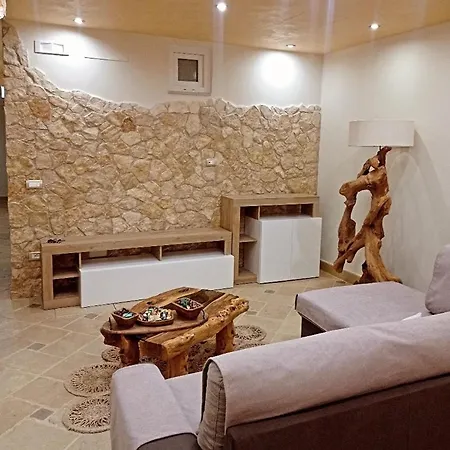 Sole E Luna - Jacuzzi E Relax Neviano