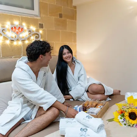 Sole E Luna - Jacuzzi E Relax Apartamento *