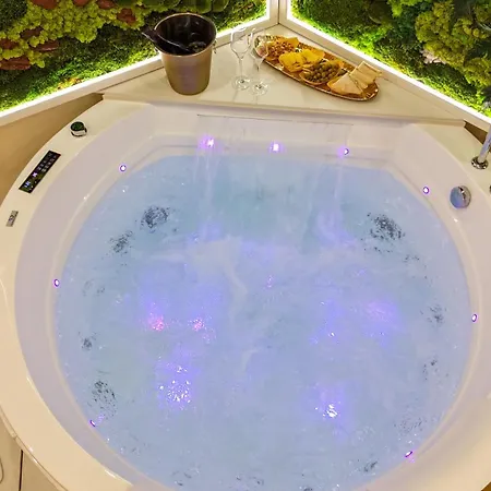Sole E Luna - Jacuzzi E Relax
