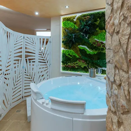 Sole E Luna - Jacuzzi E Relax Apartament Neviano