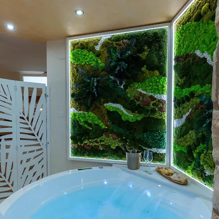 Sole E Luna - Jacuzzi E Relax Apartament Neviano