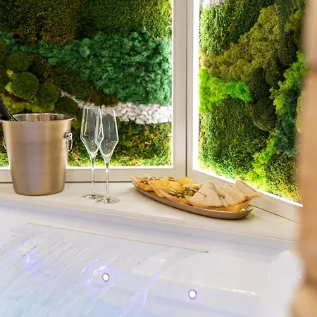 Sole E Luna - Jacuzzi E Relax Apartament Neviano