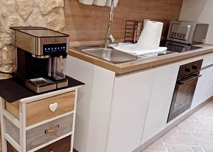 Sole E Luna - Jacuzzi E Relax Appartamento *