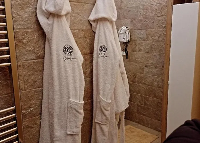 Sole E Luna - Jacuzzi E Relax Appartamento Neviano