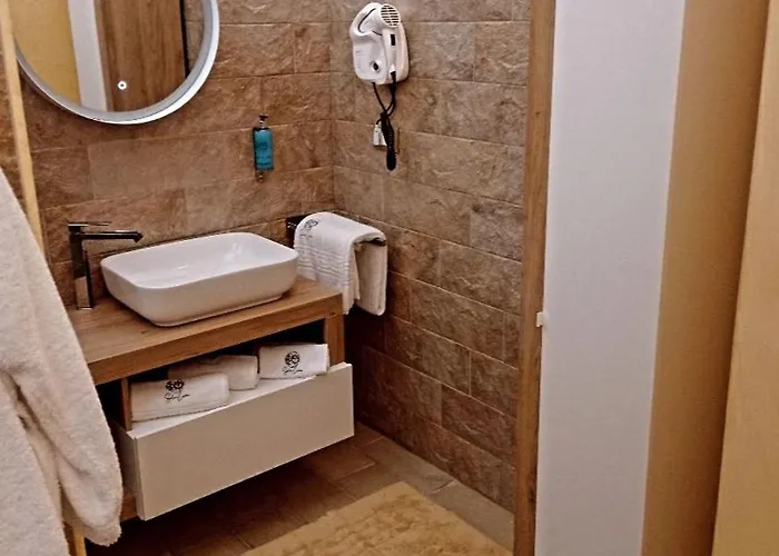 Sole E Luna - Jacuzzi E Relax