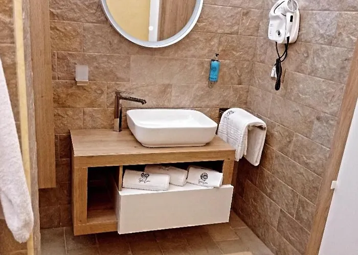 Sole E Luna - Jacuzzi E Relax Appartamento Neviano