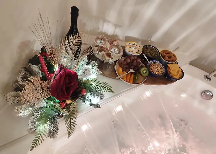 Sole E Luna - Jacuzzi E Relax Appartamento